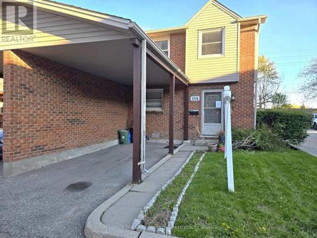 Townhouse for sale in Arva, Ontario