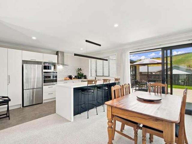 House for sale in Ohauiti, Welcome Bay