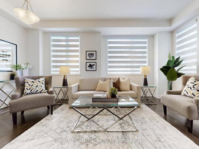 Townhouse for sale in Woburn, Ontario