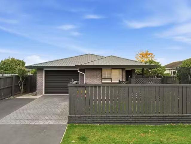 House for sale in Bryndwr, Canterbury