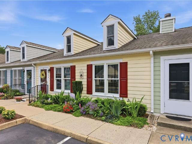 Townhouse for sale in Virginia