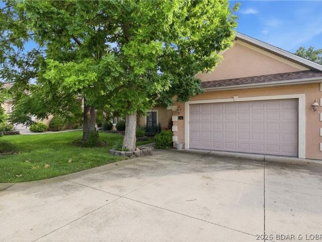 Townhouse for sale in Sunrise Beach, Missouri
