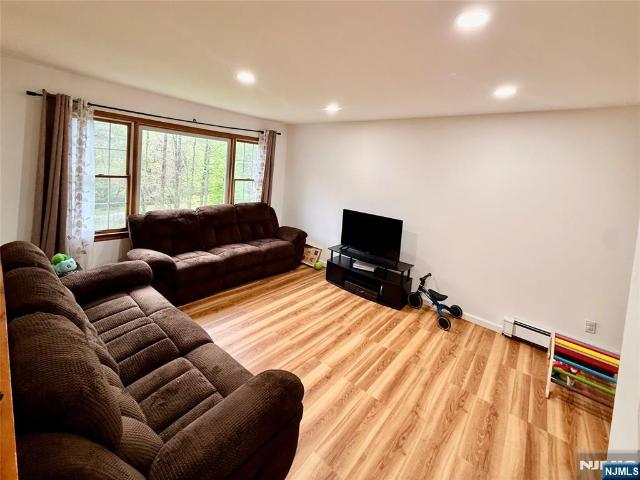 House for sale in Stockholm, New Jersey