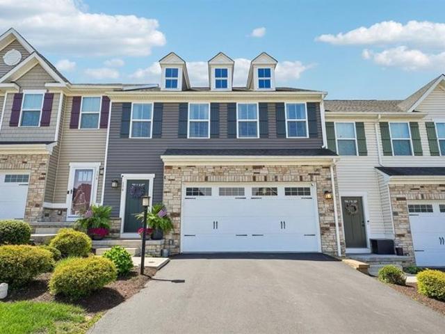 Townhouse for sale in Sewickley, Pennsylvania