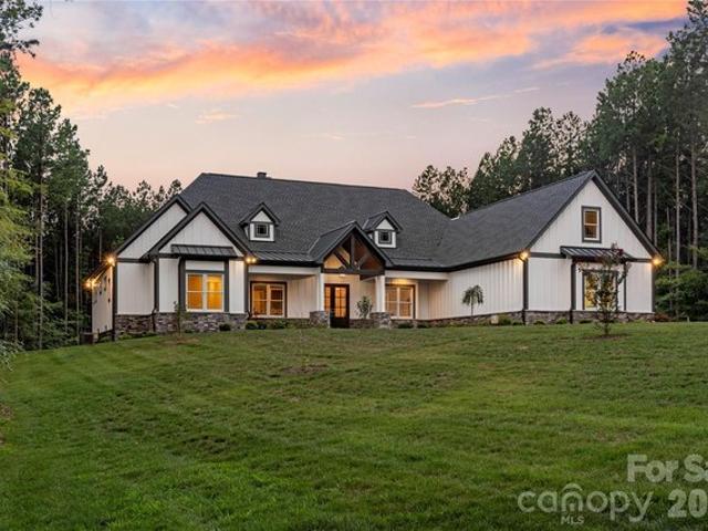 House for sale in Troutman, North Carolina