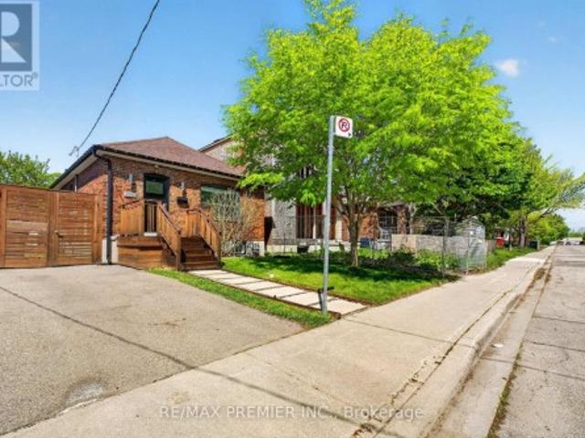 House for sale in Woburn, Ontario