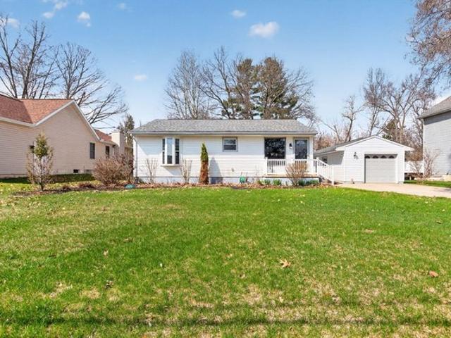 House for sale in Brooklyn, Michigan