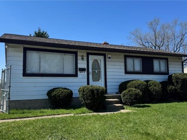 House for sale in Lincoln Knolls, Youngstown