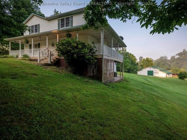 House for sale in Buffalo, West Virginia