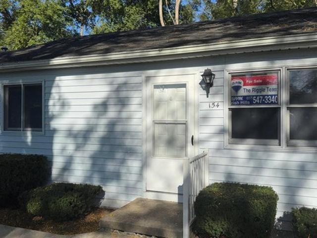 Condo for sale in Brooklyn, Jackson County