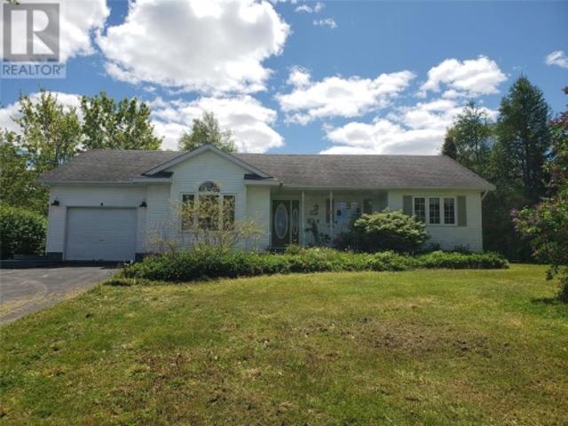 House for sale in Glovertown, Newfoundland And Labrador