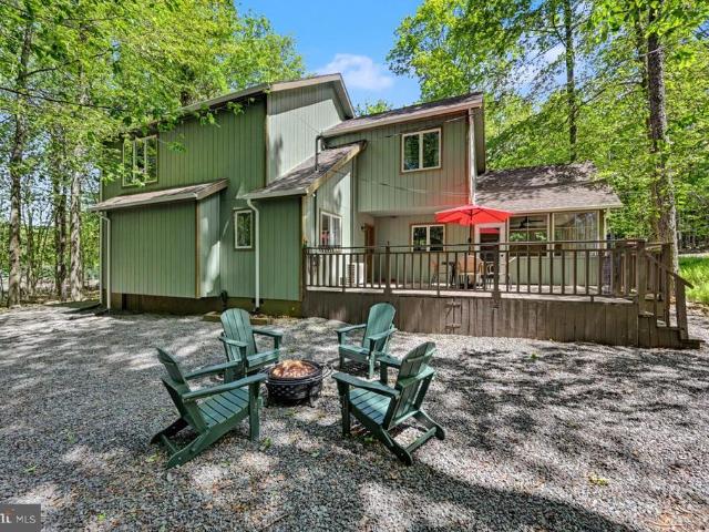 House for sale in Cresco, Pennsylvania