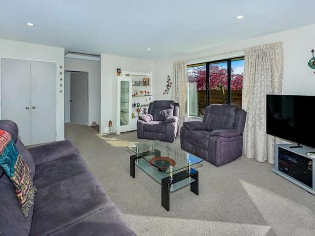 House for sale in Lincoln, Canterbury