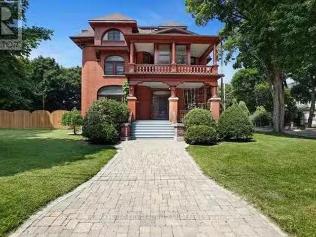House for sale in Renfrew, Ontario