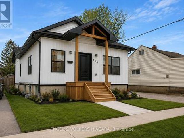 House for sale in Niagara, Ontario