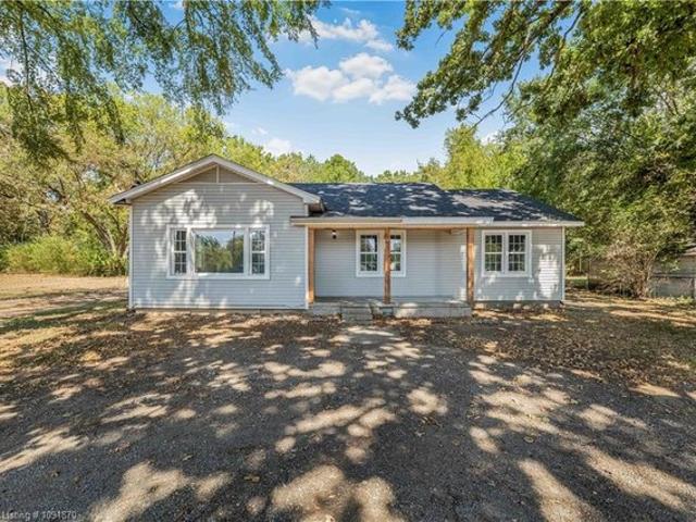 House for sale in Alma, Crawford County
