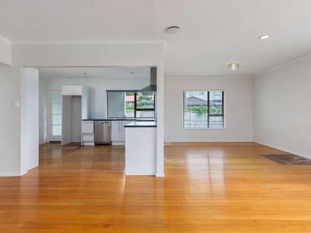 House for sale in Balmoral