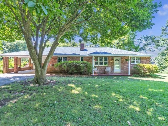 House for sale in Drayton, South Carolina