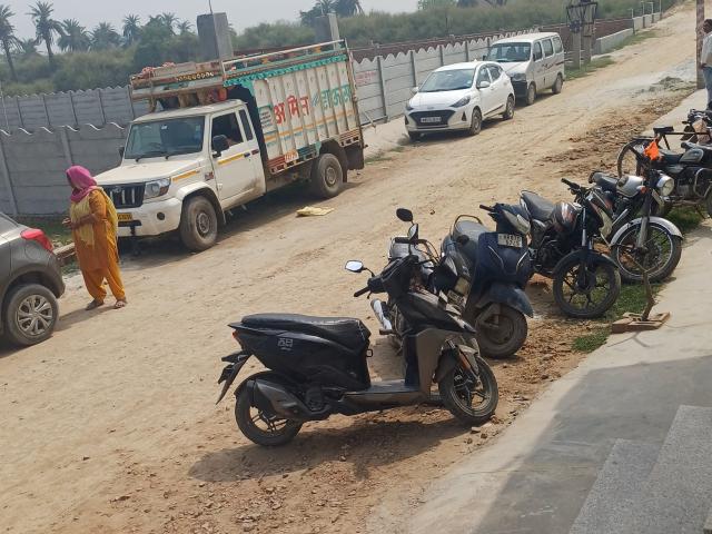 Land for sale in Hariana