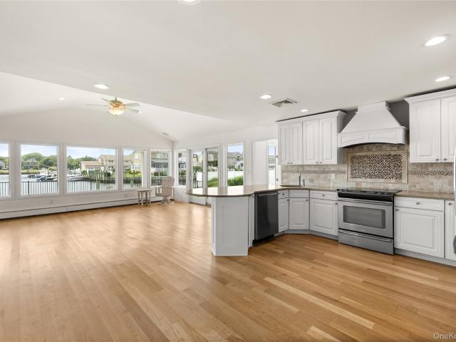 House for sale in Bohemia, New York