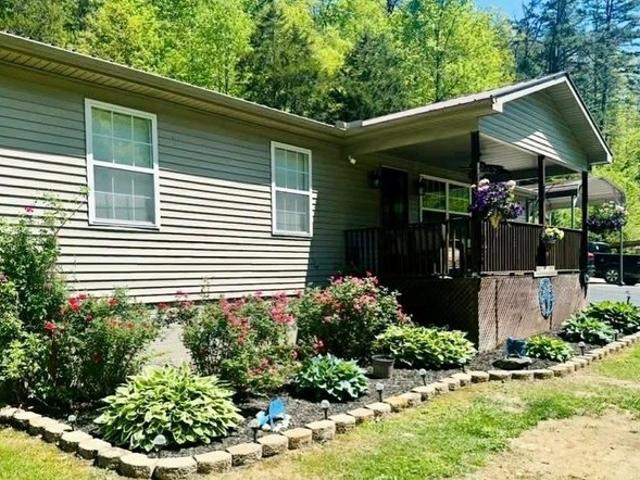 House for sale in Eastern, Kentucky