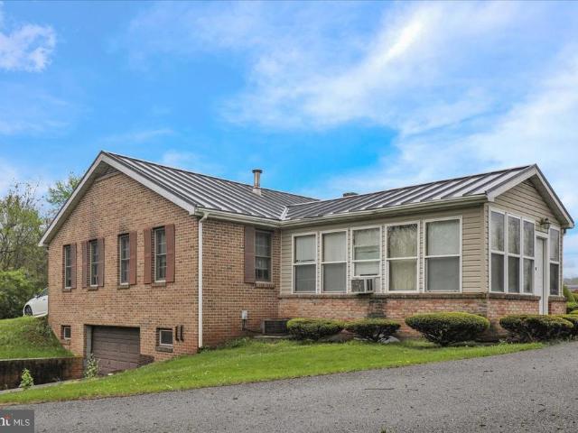 Commercial for sale in Bowmansville, Pennsylvania