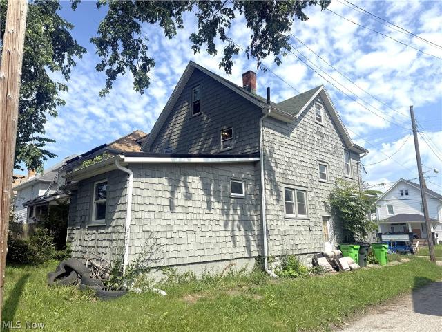 House for sale in Alliance, Ohio