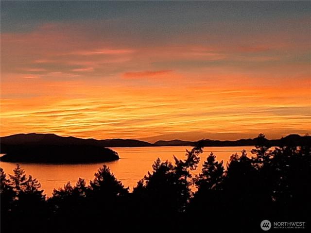 House for sale in Eastsound, San Juan County