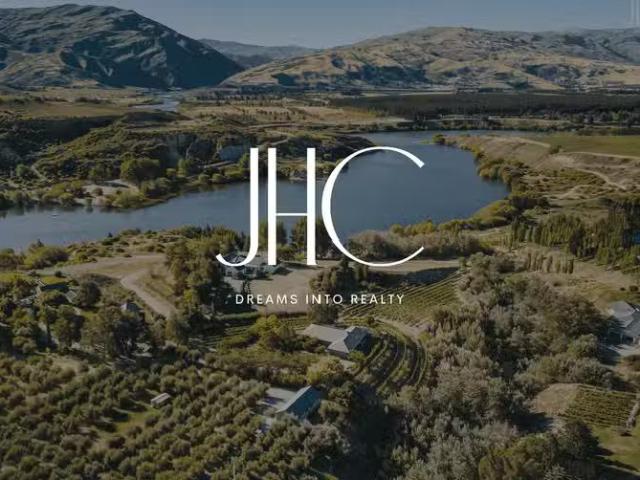 House for sale in Otakou