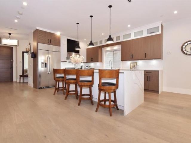House for rent in White Rock, British Columbia