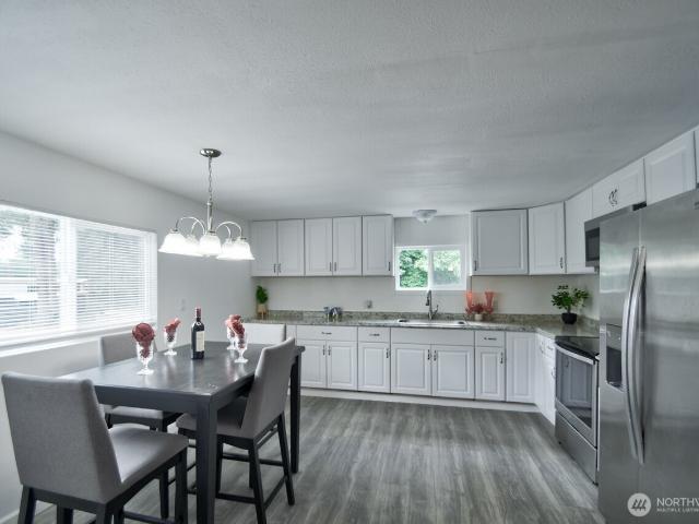 House for sale in Olalla, Washington