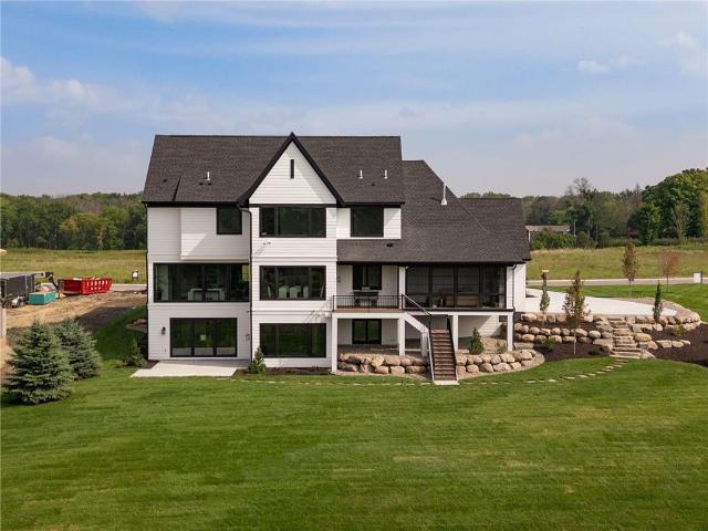 Property for sale in Hennepin, Minnesota