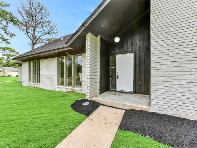 House for sale in Friendswood