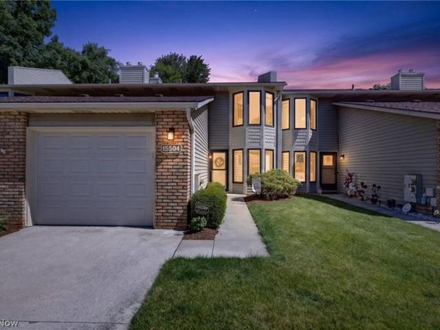 Townhouse for sale in Middleburg, Ohio