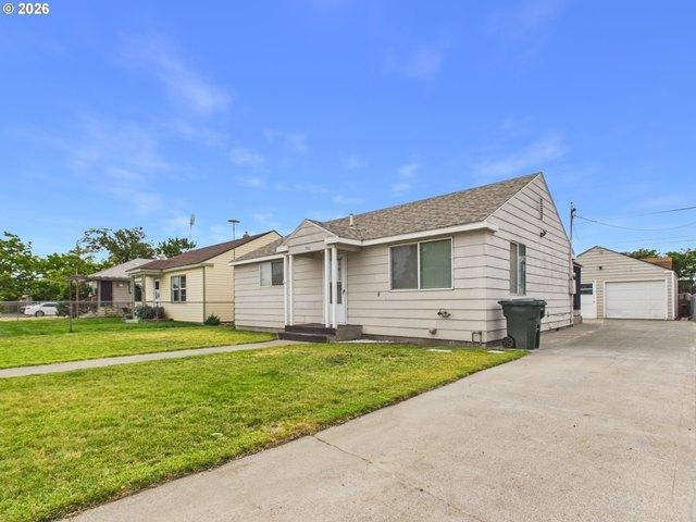 House for sale in Oregonia