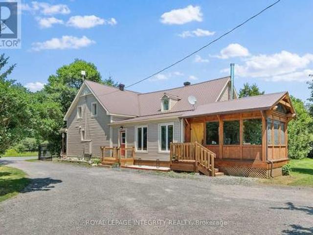 Farm for sale in Alfred And Plantagenet, Ontario