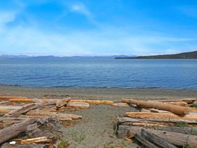 House for sale in Denman Island, British Columbia