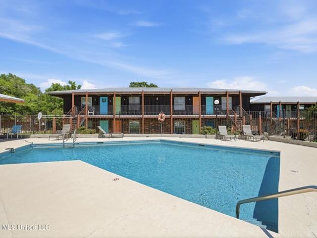 Condo for sale in Pass Christian, Mississippi