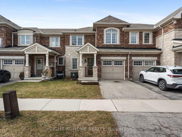 Townhouse for sale in Woburn, Ontario