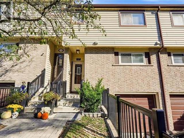 Townhouse for sale in Falkirk East, Hamilton