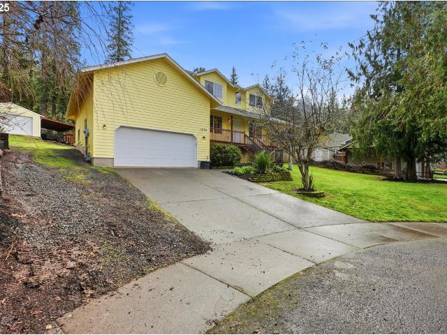 House for sale in Oregonia