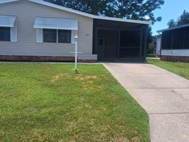 House for sale in Lady Lake, Florida