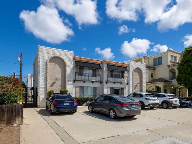 Apartment for rent in Pacific Beach, San Diego