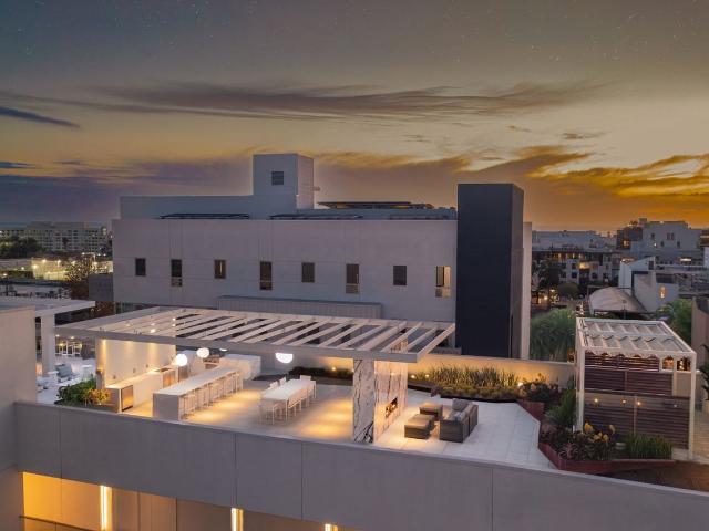 Apartment for rent in Santa Monica, California