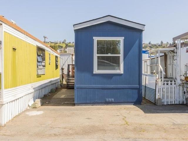 House for sale in San Leandro, California