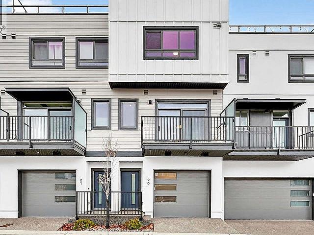Condo for sale in Winfield, British Columbia