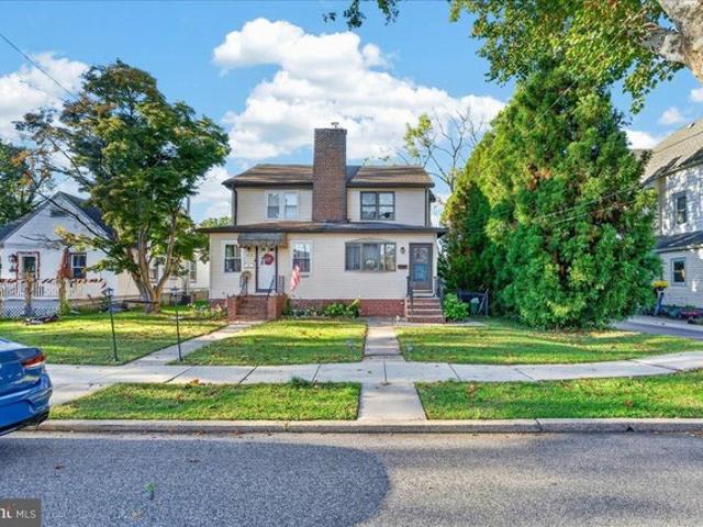 Townhouse for sale in Oak Lane, Folcroft