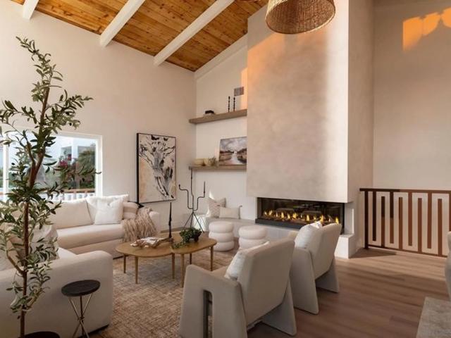 House for sale in Cardiff, California