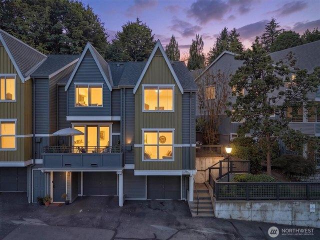 Townhouse for sale in Seattle, Washington