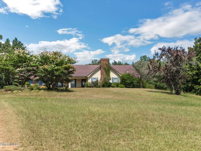 House for sale in Ashland, Mississippi